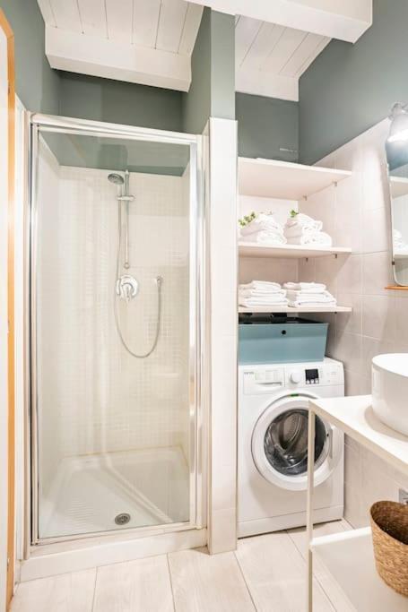 Bergamo Center Suite Mia - Modern & Green + Wifi Luaran gambar